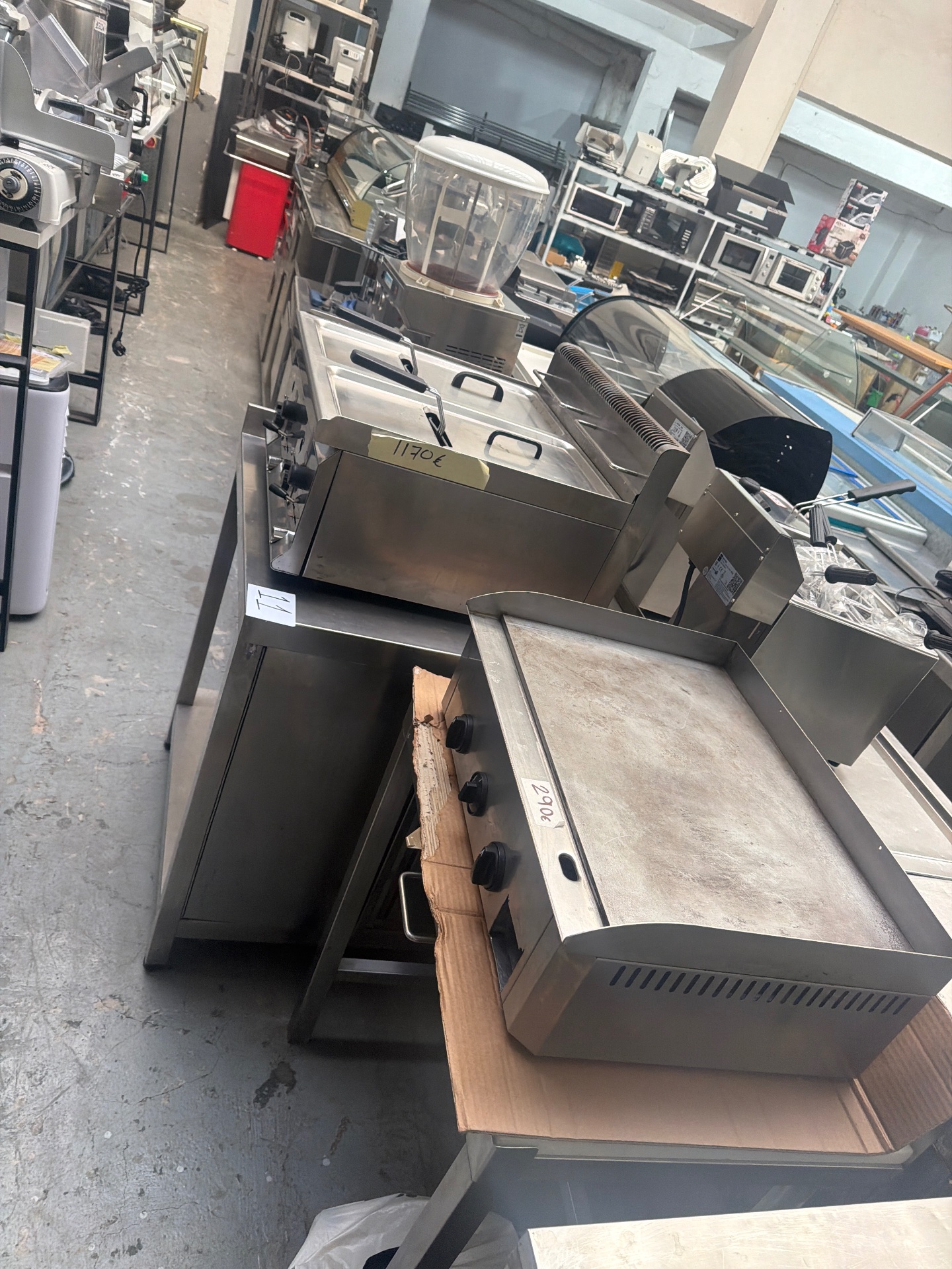 Planchas y freidoras industriales 4