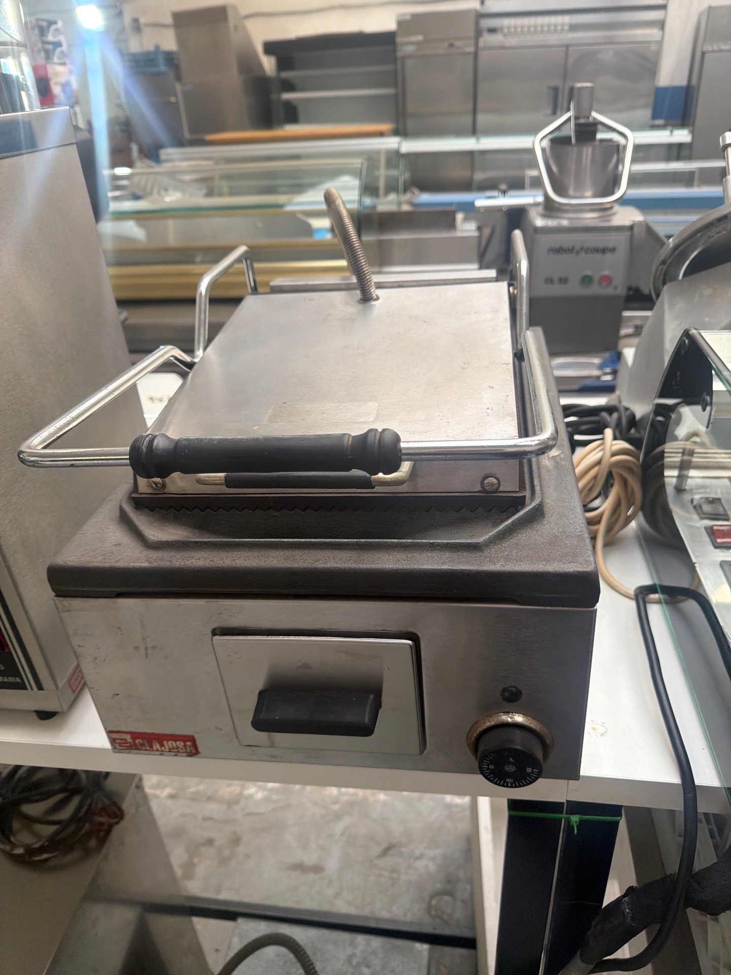 Planchas y freidoras industriales 6